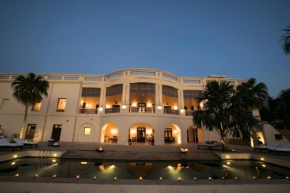 Гостиница Taj Nadesar Palace  Vārānasi